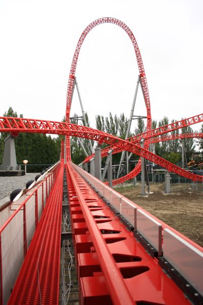 gal/Theme_Parks/Mirabilandia/iSpeed/iSpeed_Mirabilandia_Intamin_coaster436.jpg