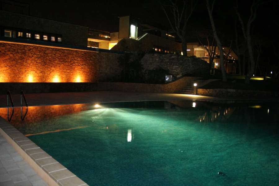 gal/Theme_Parks/Port_Aventura/Beach_Club/Piscines_de_nuit/IMG_9795.JPG