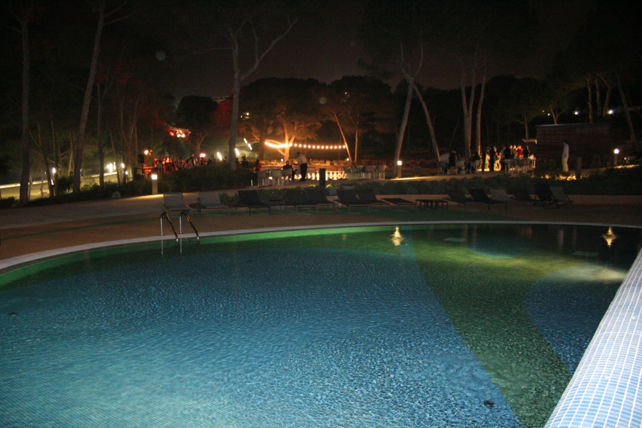 gal/Theme_Parks/Port_Aventura/Beach_Club/Piscines_de_nuit/IMG_9840.JPG