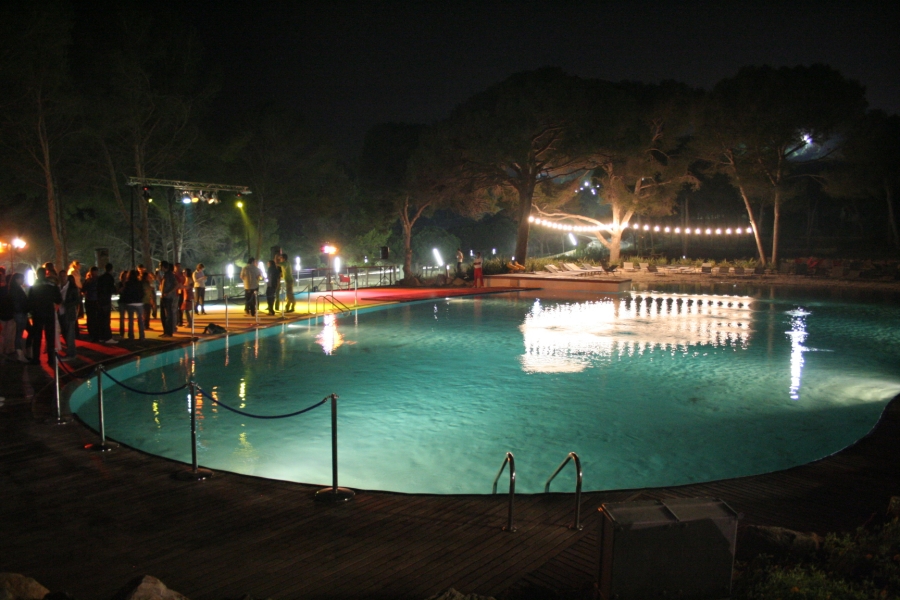 gal/Theme_Parks/Port_Aventura/Beach_Club/Piscines_de_nuit/IMG_9845.JPG