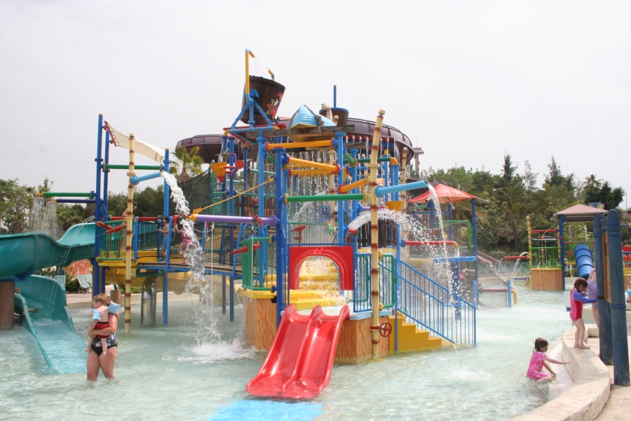 gal/Theme_Parks/Port_Aventura/Costa_Caribe_Aquatic_Parc/IMG_6573.JPG