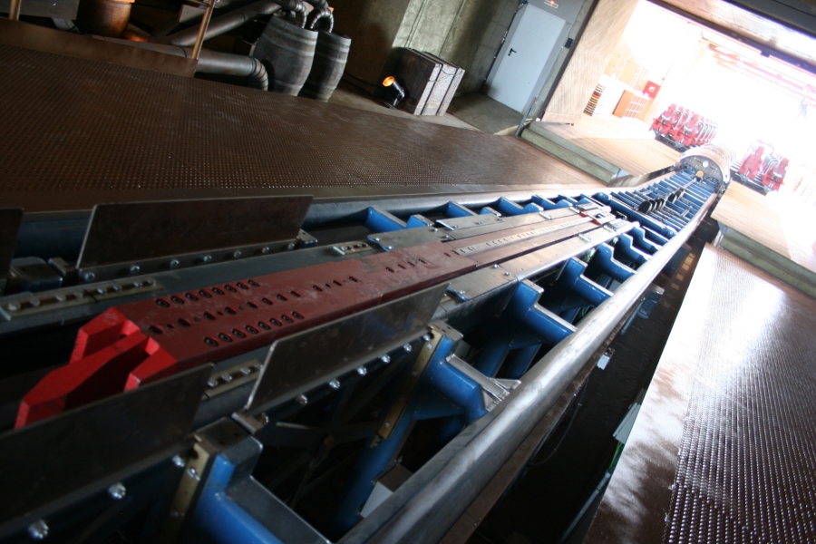 gal/Theme_Parks/Port_Aventura/Furius_Baco/Preshow/IMG_0063.JPG