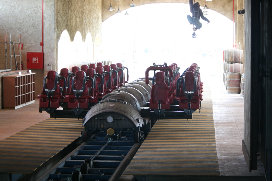 gal/Theme_Parks/Port_Aventura/Furius_Baco/Preshow/IMG_8800.JPG