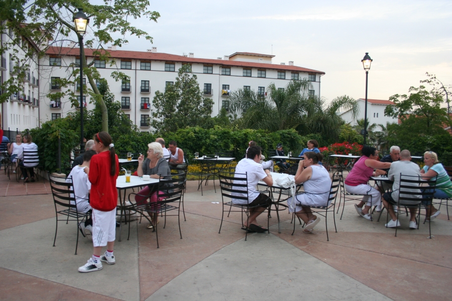 gal/Theme_Parks/Port_Aventura/Hotel_El_Paso/IMG_6238.JPG