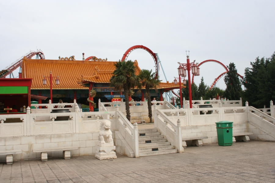gal/Theme_Parks/Port_Aventura/Port_Aventura_Park_-_Chine/Dragon_Khan/IMG_5816.JPG