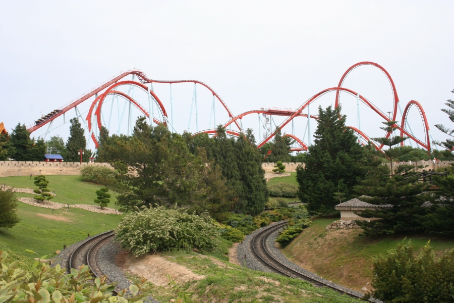 gal/Theme_Parks/Port_Aventura/Port_Aventura_Park_-_Chine/Dragon_Khan/IMG_5827.JPG