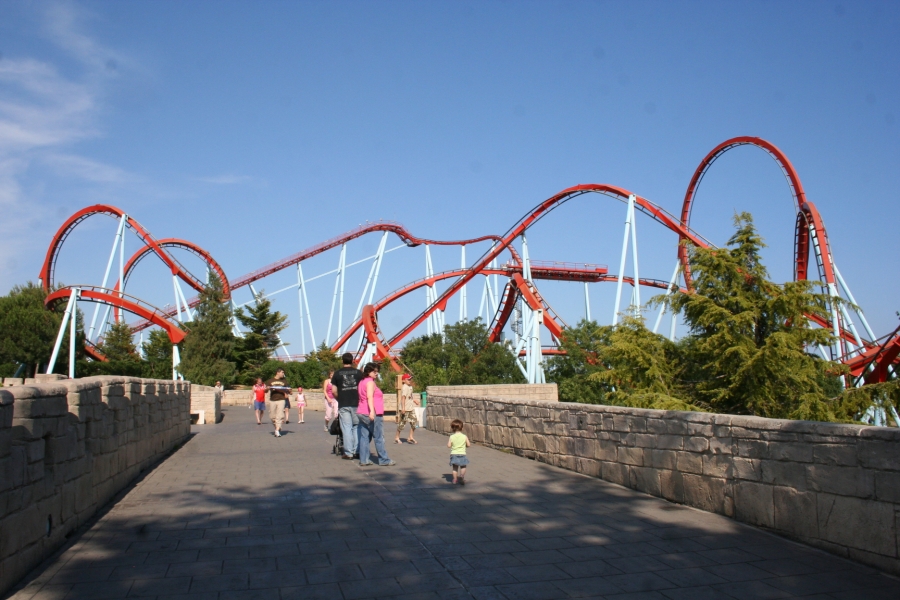 gal/Theme_Parks/Port_Aventura/Port_Aventura_Park_-_Chine/Dragon_Khan/IMG_9552.JPG
