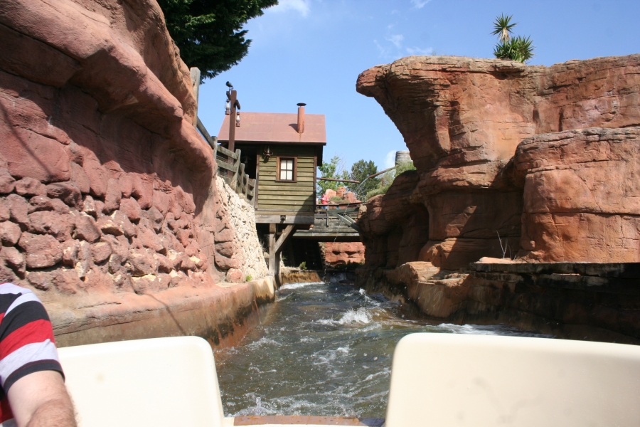 gal/Theme_Parks/Port_Aventura/Port_Aventura_Park_-_Farwest/Gran_Canyon_Rapids/IMG_7114.JPG