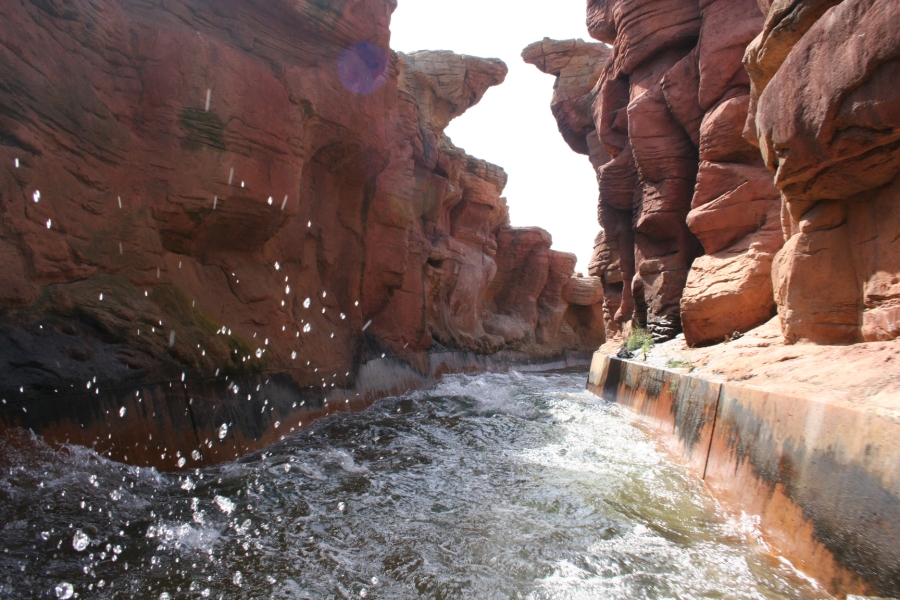 gal/Theme_Parks/Port_Aventura/Port_Aventura_Park_-_Farwest/Gran_Canyon_Rapids/IMG_7117.JPG