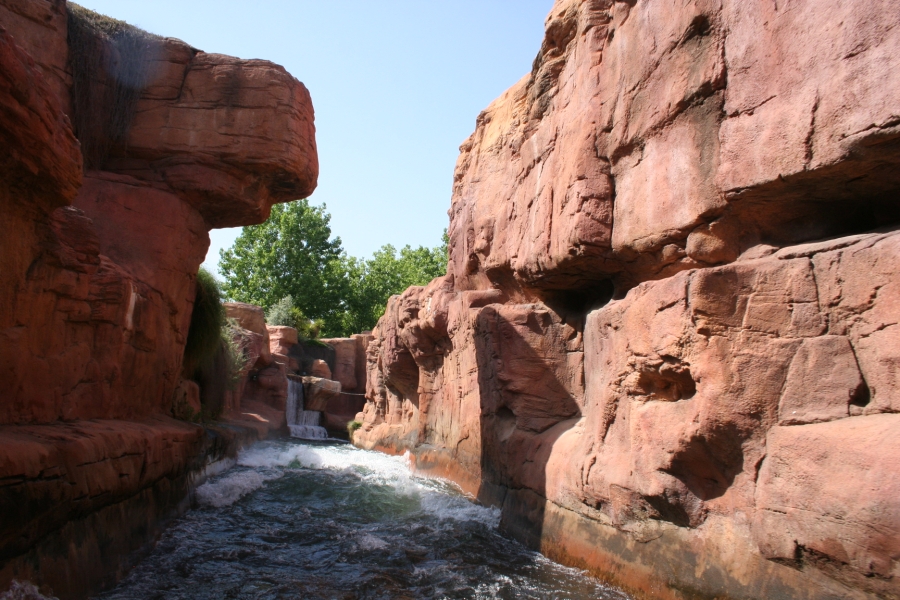 gal/Theme_Parks/Port_Aventura/Port_Aventura_Park_-_Farwest/Gran_Canyon_Rapids/IMG_7124.JPG