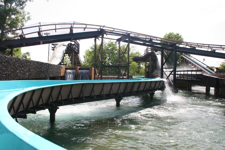 gal/Theme_Parks/Port_Aventura/Port_Aventura_Park_-_Farwest/Silver_River_Flume/IMG_7081.JPG
