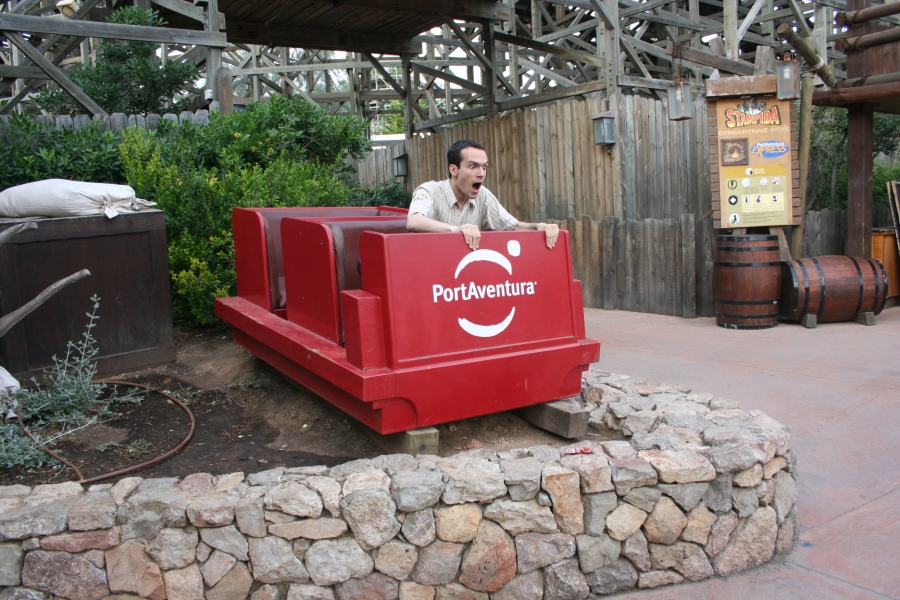 gal/Theme_Parks/Port_Aventura/Port_Aventura_Park_-_Farwest/Stampida/IMG_6143.JPG
