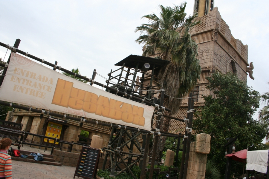 gal/Theme_Parks/Port_Aventura/Port_Aventura_Park_-_Maya/Hurakan_Condor/IMG_5909.JPG