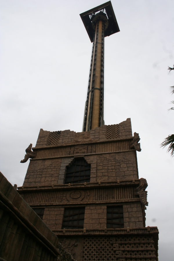 gal/Theme_Parks/Port_Aventura/Port_Aventura_Park_-_Maya/Hurakan_Condor/IMG_5998.JPG