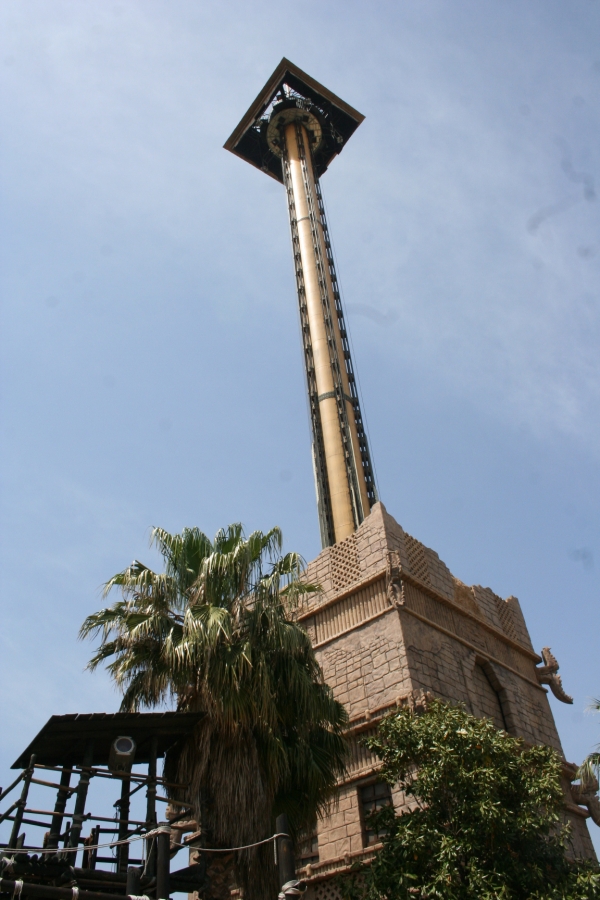 gal/Theme_Parks/Port_Aventura/Port_Aventura_Park_-_Maya/Hurakan_Condor/IMG_6881.JPG