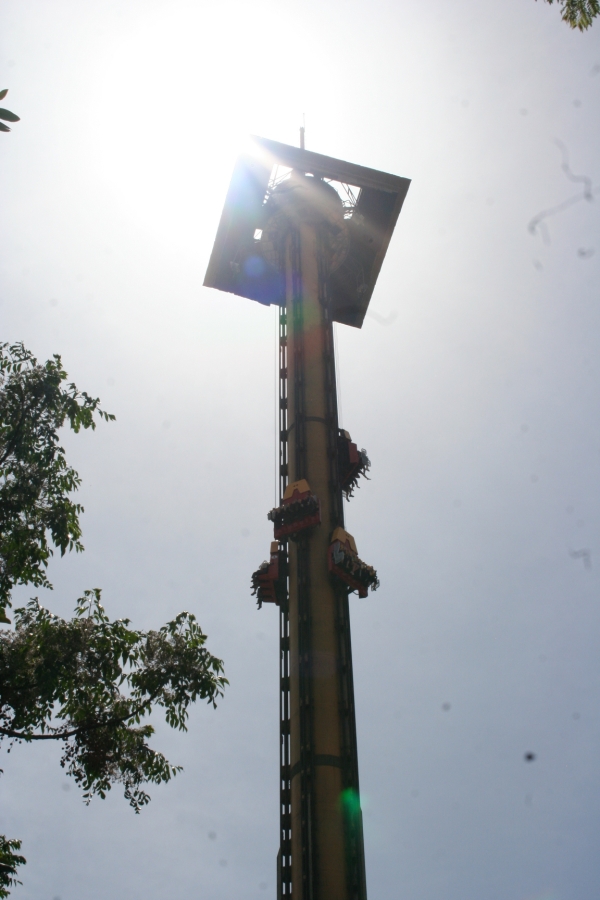 gal/Theme_Parks/Port_Aventura/Port_Aventura_Park_-_Maya/Hurakan_Condor/IMG_6884.JPG