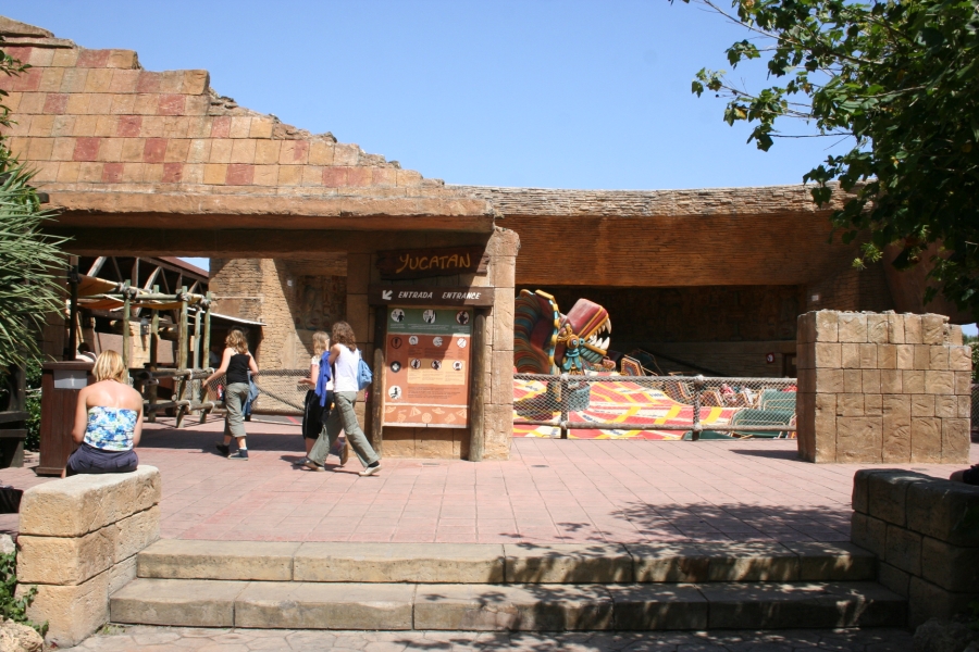 gal/Theme_Parks/Port_Aventura/Port_Aventura_Park_-_Maya/IMG_6965.JPG