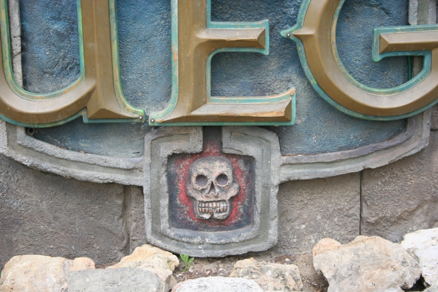 gal/Theme_Parks/Port_Aventura/Port_Aventura_Park_-_Maya/Templo_del_Fuego/IMG_5921.JPG