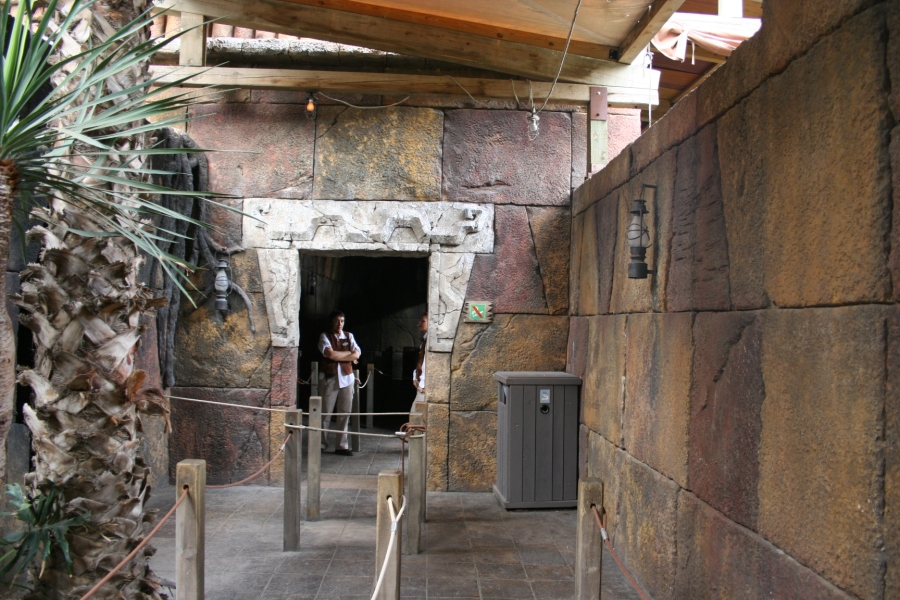 gal/Theme_Parks/Port_Aventura/Port_Aventura_Park_-_Maya/Templo_del_Fuego/IMG_5929.JPG