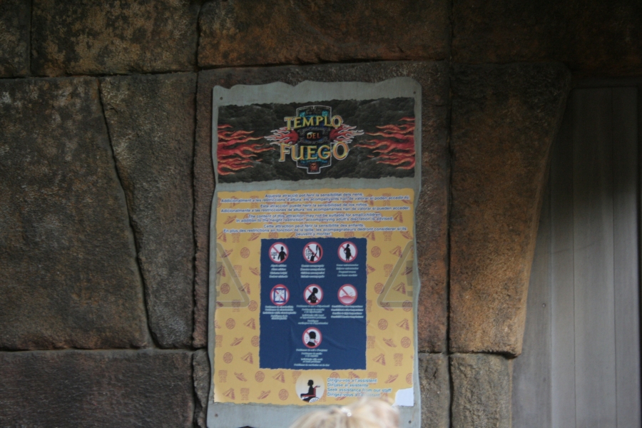 gal/Theme_Parks/Port_Aventura/Port_Aventura_Park_-_Maya/Templo_del_Fuego/IMG_5948.JPG