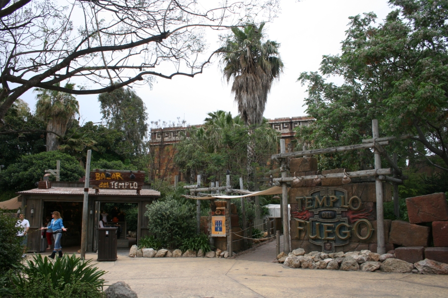 gal/Theme_Parks/Port_Aventura/Port_Aventura_Park_-_Maya/Templo_del_Fuego/IMG_5993.JPG