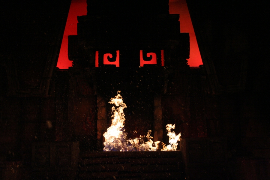 gal/Theme_Parks/Port_Aventura/Port_Aventura_Park_-_Maya/Templo_del_Fuego/IMG_6947.JPG