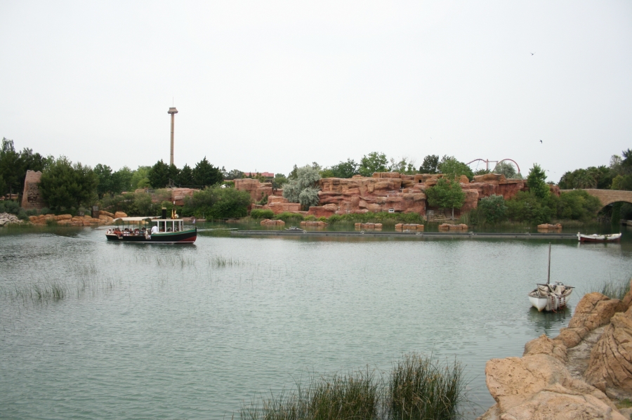 gal/Theme_Parks/Port_Aventura/Port_Aventura_Park_-_Mediterrannee/IMG_2226.JPG