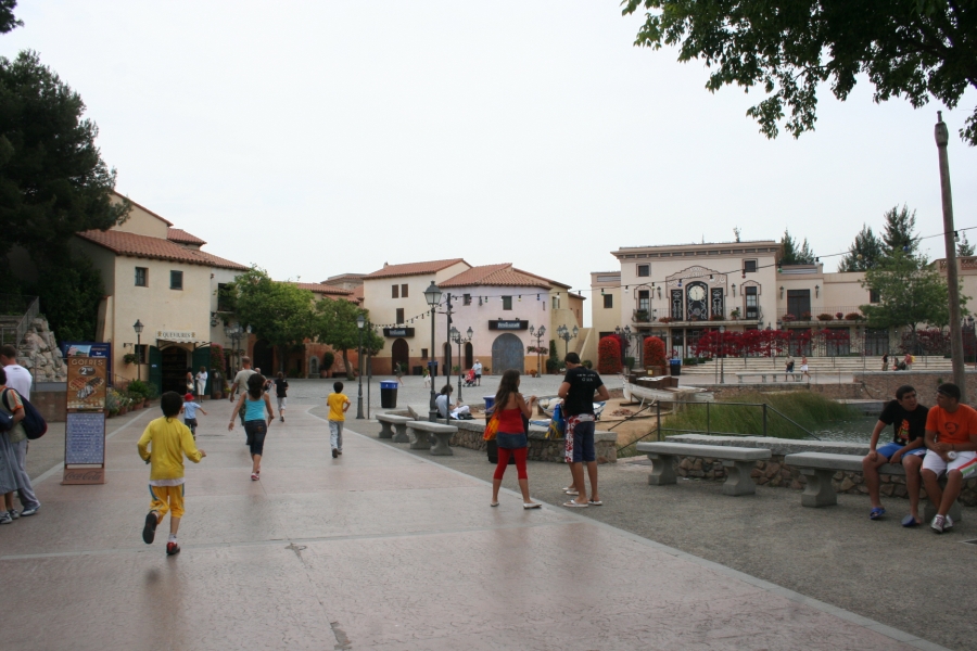 gal/Theme_Parks/Port_Aventura/Port_Aventura_Park_-_Mediterrannee/IMG_5502.JPG