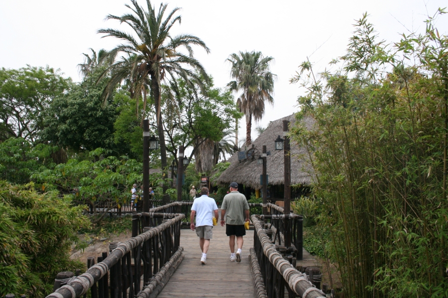 gal/Theme_Parks/Port_Aventura/Port_Aventura_Park_-_Polynesie/IMG_5590.JPG