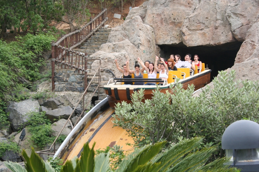 gal/Theme_Parks/Port_Aventura/Port_Aventura_Park_-_Polynesie/Tutuki_Splash/IMG_5560.JPG