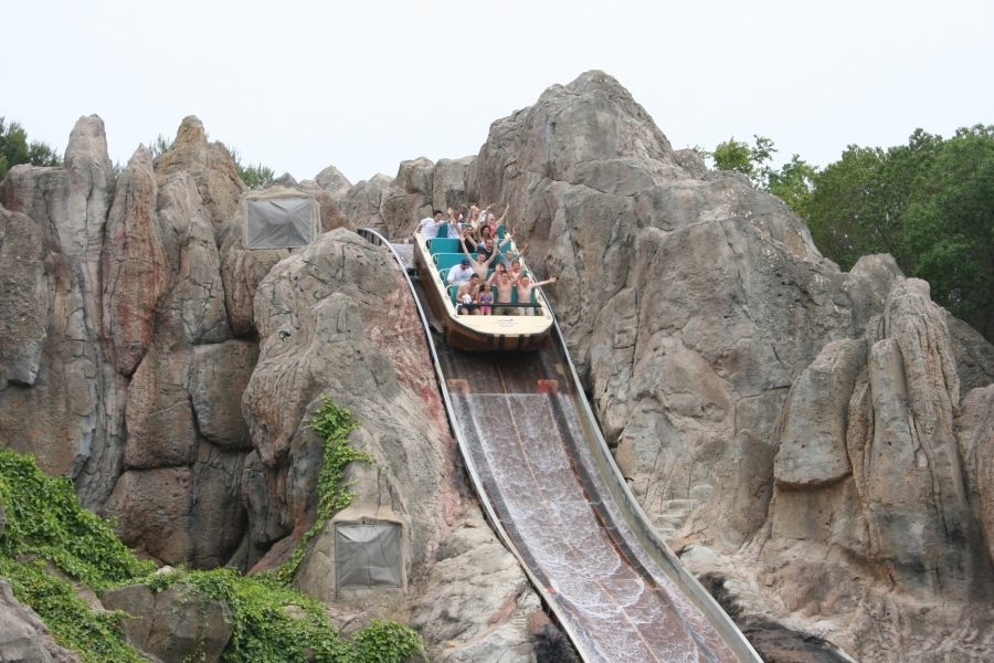 gal/Theme_Parks/Port_Aventura/Port_Aventura_Park_-_Polynesie/Tutuki_Splash/IMG_5564.JPG