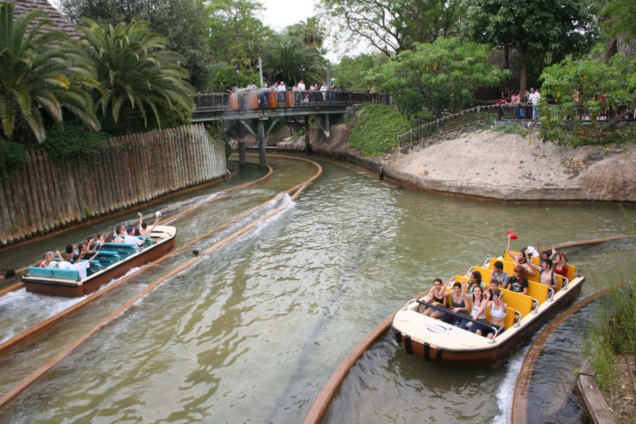 gal/Theme_Parks/Port_Aventura/Port_Aventura_Park_-_Polynesie/Tutuki_Splash/IMG_5568.JPG