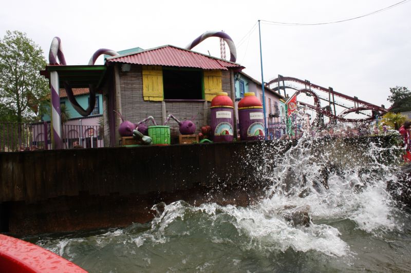 gal/Theme_Parks/Thorpe_Park/Rumba_Rapids/Thorpe_Park_Rumba_Rapids36.jpg
