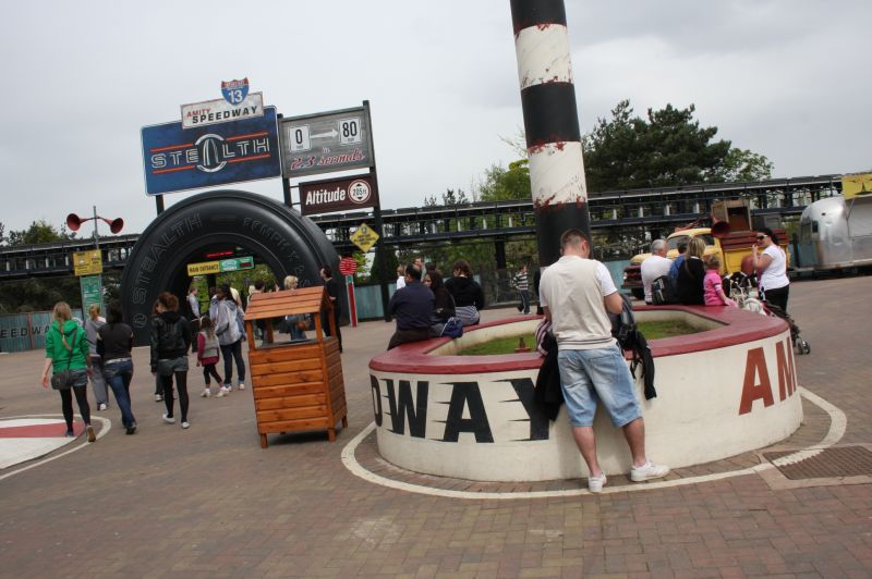 gal/Theme_Parks/Thorpe_Park/Stealth/Thorpe_Park_Stealth08.jpg