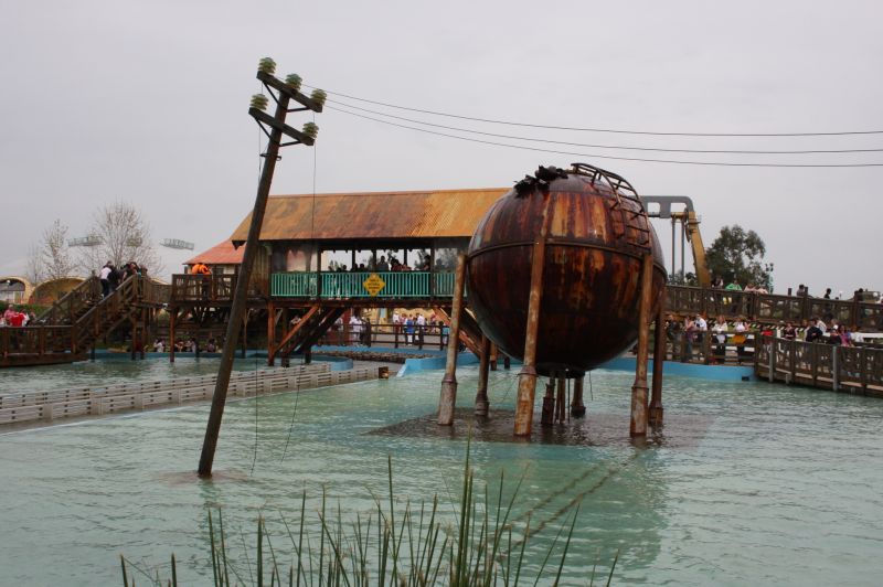 gal/Theme_Parks/Thorpe_Park/Tidal_Wave/Thorpe_Park_Tidal_Wave22.jpg