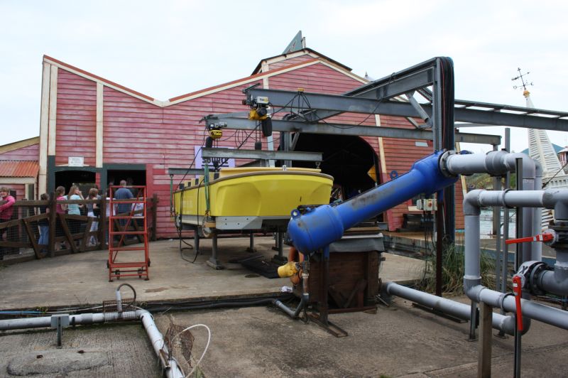 gal/Theme_Parks/Thorpe_Park/Tidal_Wave/Thorpe_Park_Tidal_Wave42.jpg