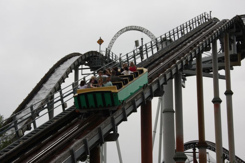 gal/Theme_Parks/Thorpe_Park/Tidal_Wave/Thorpe_Park_Tidal_Wave46.jpg