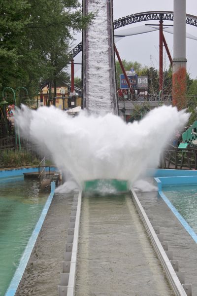 gal/Theme_Parks/Thorpe_Park/Tidal_Wave/Thorpe_Park_Tidal_Wave67.jpg