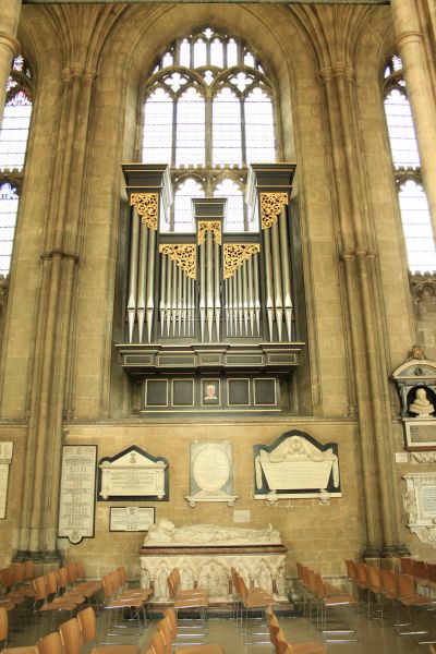 gal/Voyages/Angleterre/Canterbury/Christ_Church_Cathedral/Canterbury_Cathedral038.jpg