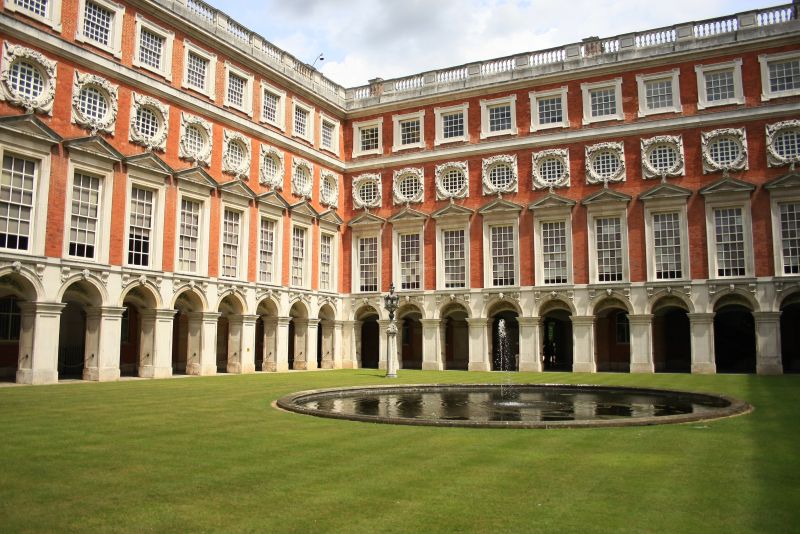 gal/Voyages/Angleterre/Hampton_Court_Palace/Hampton_Court_Palace039.jpg