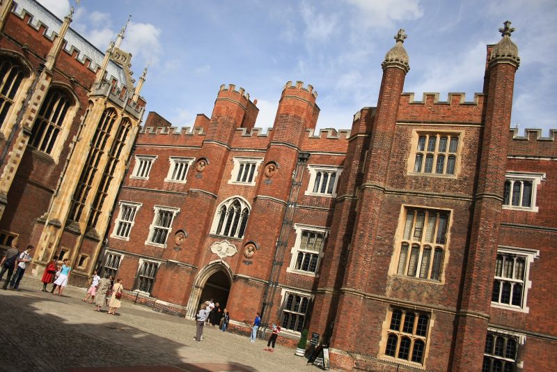 gal/Voyages/Angleterre/Hampton_Court_Palace/Hampton_Court_Palace057.jpg