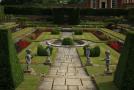 gal/Voyages/Angleterre/Hampton_Court_Palace/Pond_Garden/_thb_Hampton_Court_Pond_Garden18.jpg