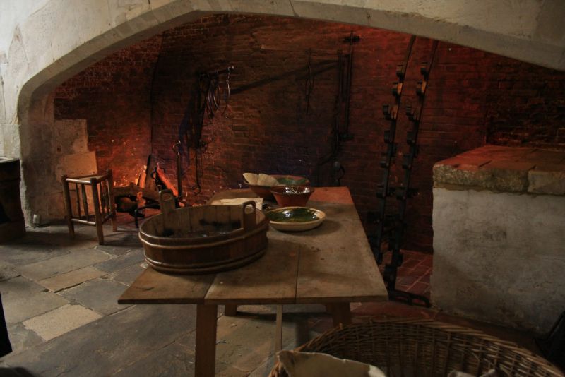 gal/Voyages/Angleterre/Hampton_Court_Palace/Tudor_Kitchen/Hampton_Court_Tudor_Kitchen22.jpg