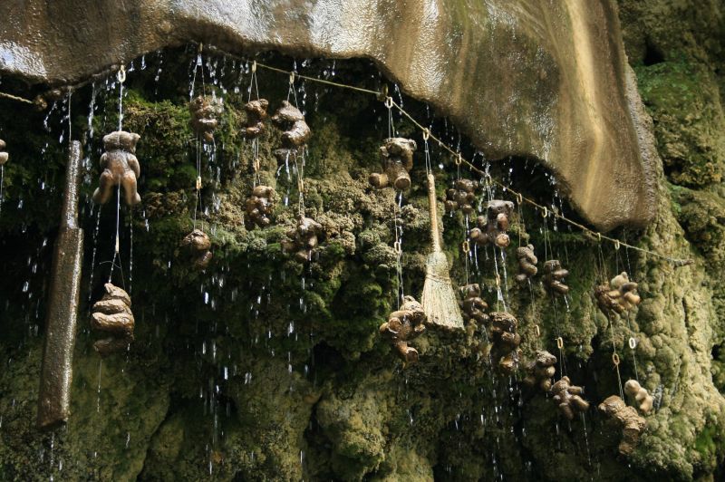 gal/Voyages/Angleterre/Mother_Chiptons_Cave/Mother_Chiptons_Cave10.jpg