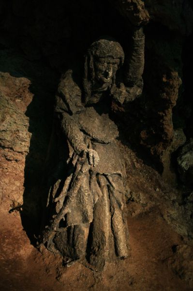 gal/Voyages/Angleterre/Mother_Chiptons_Cave/Mother_Chiptons_Cave24.jpg