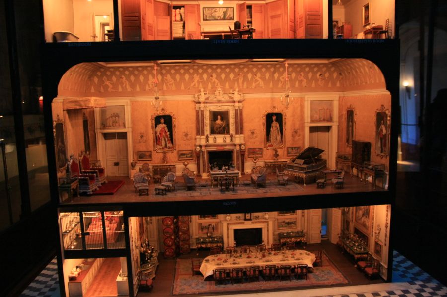 gal/Voyages/Angleterre/Windsor/Doll_House/Windsor_Doll_House10.jpg