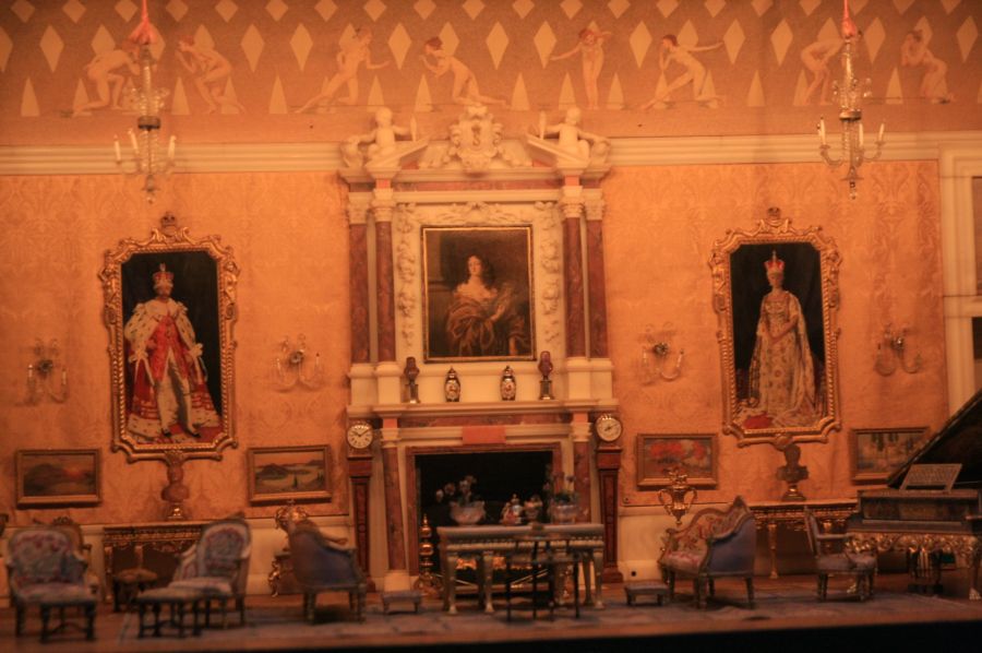 gal/Voyages/Angleterre/Windsor/Doll_House/Windsor_Doll_House12.jpg