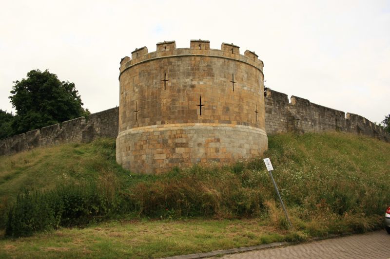 gal/Voyages/Angleterre/York/City_Walls/York_City_Walls11.jpg