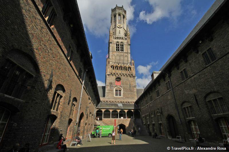 gal/Voyages/Belgium/Bruges/Bruges_Belgium_Grote_Markt033.jpg