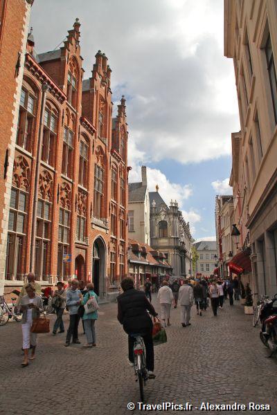 gal/Voyages/Belgium/Bruges/Bruges_Belgium_Grote_Markt084.jpg